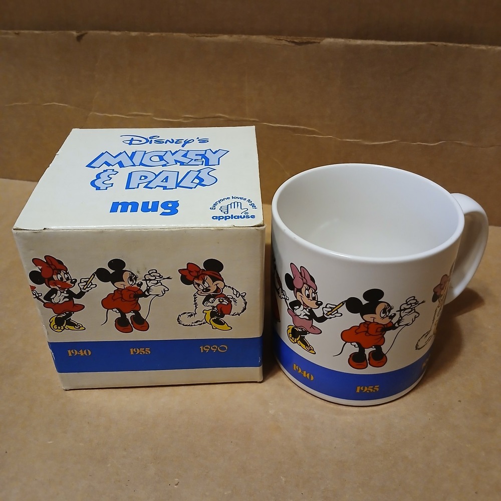 Vintage Disney Minnie Mouse Through the Years Coffee Mug Applause 33098 NEW Box